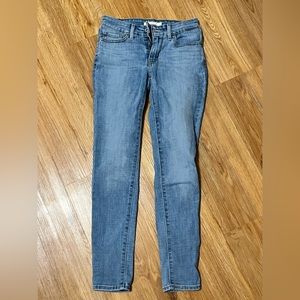 Vintage Levi’s skinny jeans